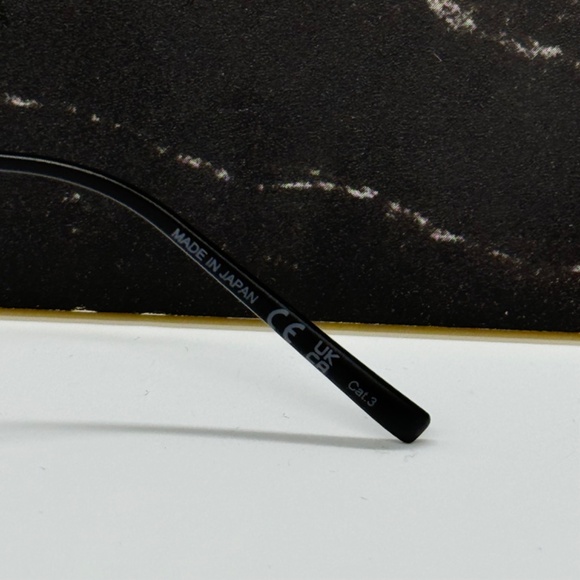 NEW SL 519 MASK 001 SAINT LAURENT BLACK OVERSIZED SL519 001 WOMEN SUNGLASSES - Picture 10 of 11